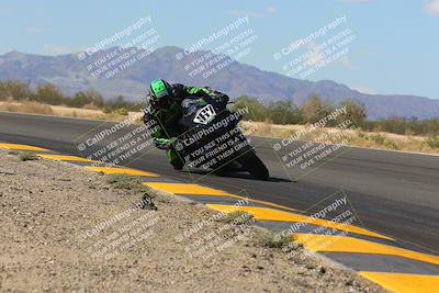 media/Oct-08-2022-SoCal Trackdays (Sat) [[1fc3beec89]]/Turn 7 Inside (145pm)/